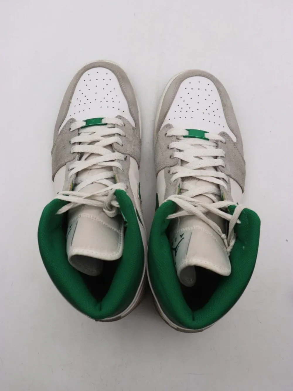 Nike Air Jordan 1 Mid SE  Men’s Size 12 Gray Pine Green Sneakers DC7294-103